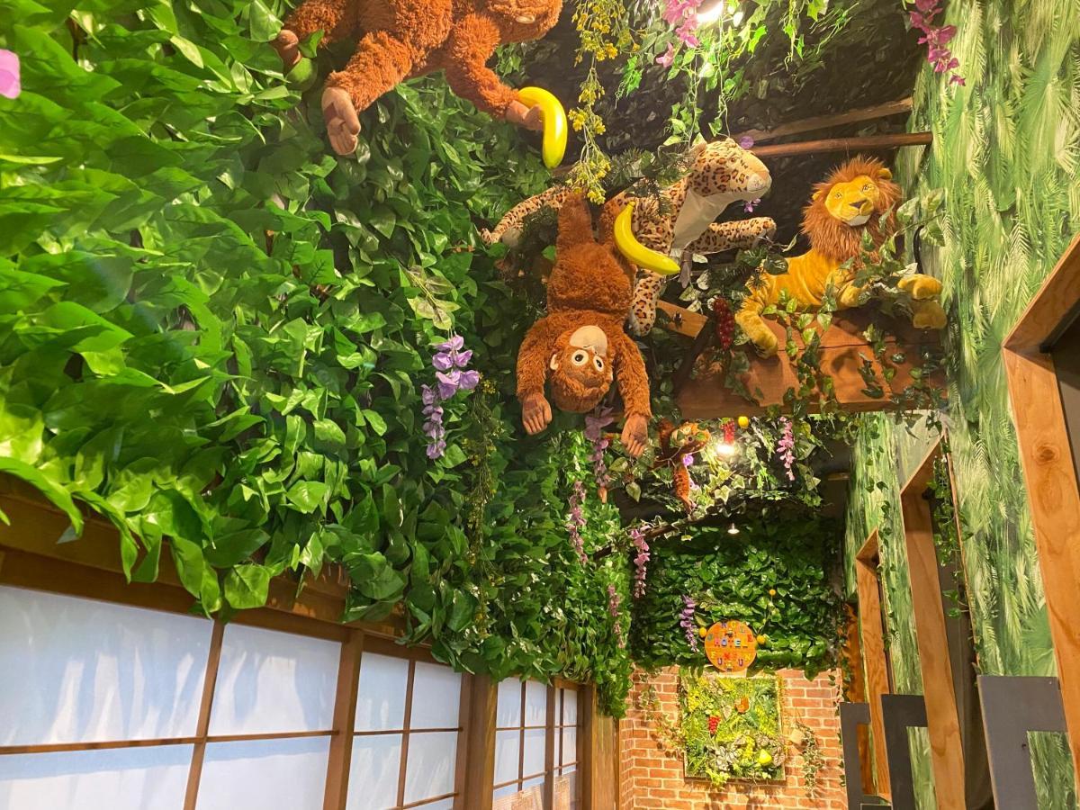 Hotel Jungle Fun Fun Osaka Zewnętrze zdjęcie